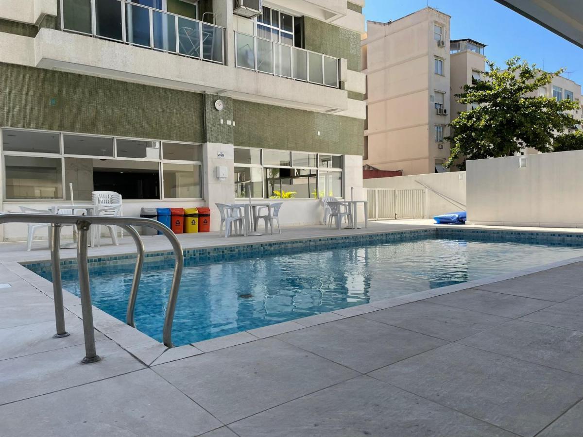 Precioso Con Terraza Y Piscina *